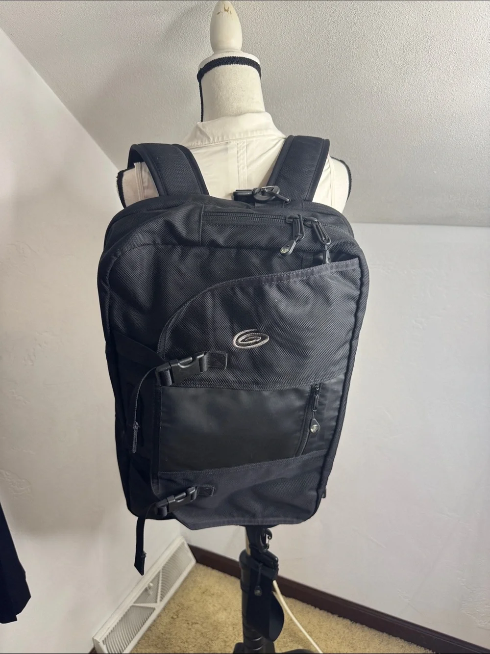 Timbuk2 Black Nylon Messenger Bag Convertible to Backpack with Adjustable Strap